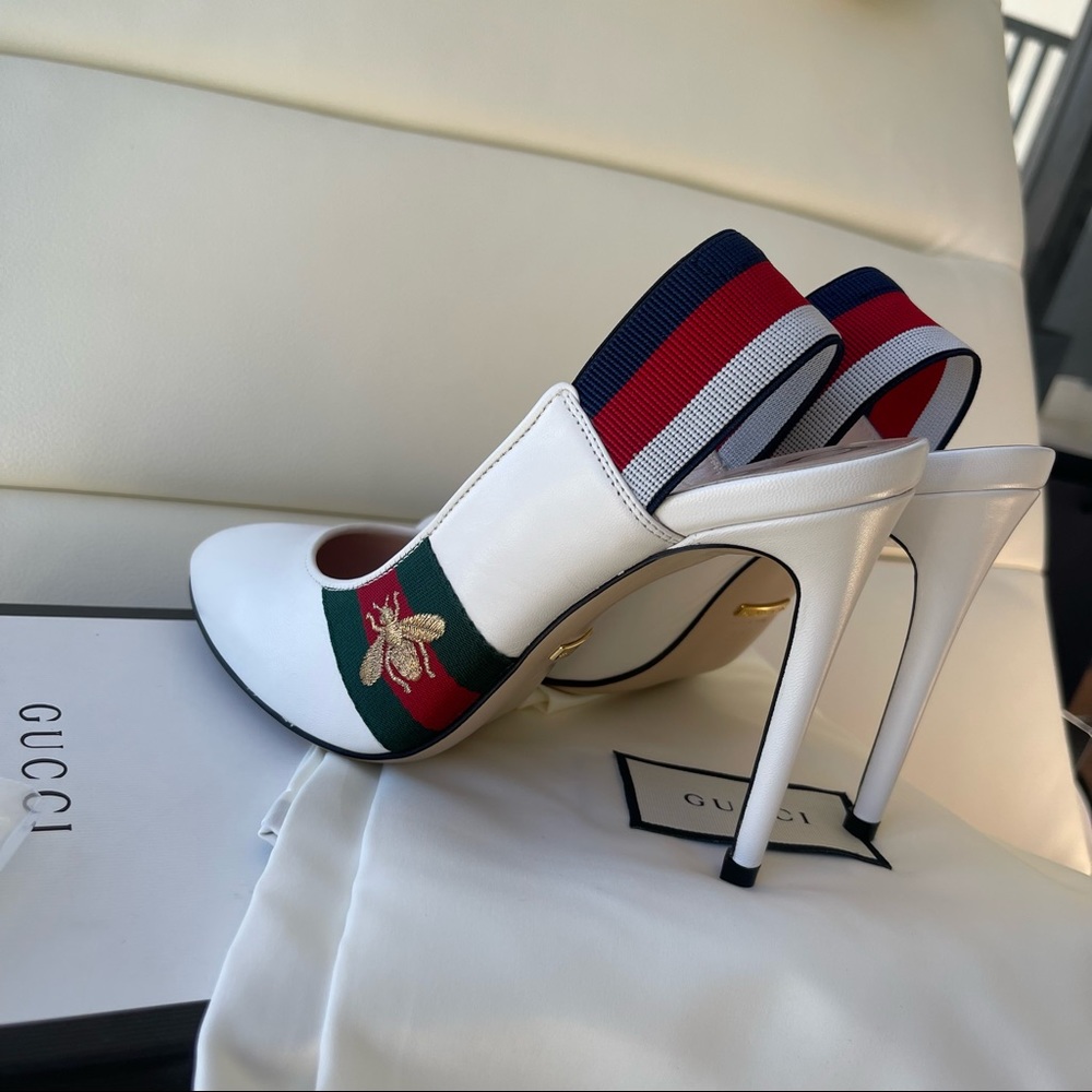 NIB Gucci White Leather Bee Embroidered Slingback Web Pumps 37EU/7US - Picture 8 of 10